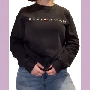 Black Tommy Hilfiger Sweatshirt, never worn